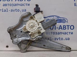 Стеклоподъемник задний левый Toyota Avensis 2002-2010