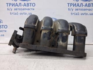 Коллектор впускной пластик Toyota Avensis 2002-2010