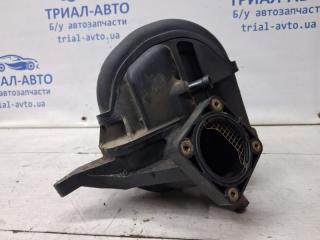 Коллектор впускной пластик Toyota Avensis T25 1.8 бензин 1ZZFE Коллектор впускной пластик Toyota Avensis T25 1.8 бензин 1ZZFE
