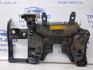 Подушка в колени Toyota Avensis T25 1.8 бензин 1ZZFE Подушка в колени Toyota Avensis T25 1.8 бензин 1ZZFE