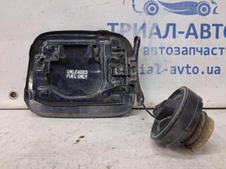Лючок бака Toyota Avensis T25 1.8 бензин 1ZZFE Лючок бака Toyota Avensis T25 1.8 бензин 1ZZFE