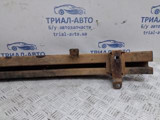 Усилитель бампера передний Navara 2004-2015 D40 2.5 Diesel YD25DDTI