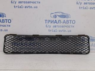 Решетка бампера центральная Tucson 2004-2009 JM 2.0 diesel D4EA