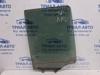 Стекло двери заднее правое Nissan Navara 2004-2015