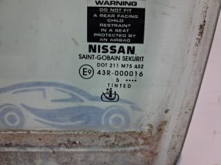 Стекло двери переднее левое Nissan Navara D40 2.5 Diesel YD25DDTI