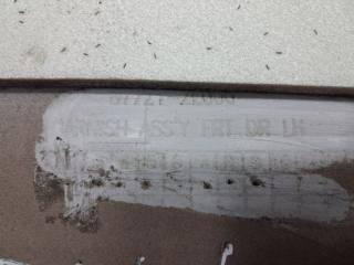 Накладка двери передняя левая Tucson 2004-2009 JM 2.0 diesel D4EA Накладка двери передняя левая Tucson 2004-2009 JM 2.0 diesel D4EA