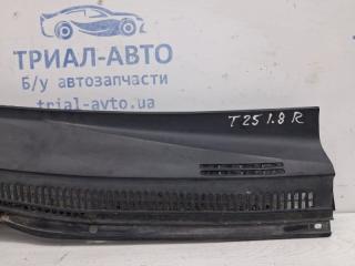 Дефлектор дворников правый Toyota Avensis T25 1.8 бензин 1ZZFE Дефлектор дворников правый Toyota Avensis T25 1.8 бензин 1ZZFE
