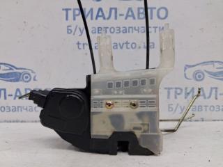 Замок двери передний правый Hyundai Tucson JM 2.0 diesel D4EA
