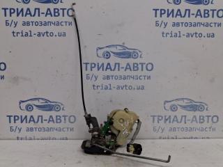 Запчасть замок двери передний правый Kia Sorento 2002-2011