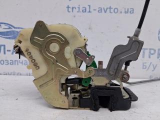 Замок двери передний правый Kia Sorento BL 2.5 diesel D4CB