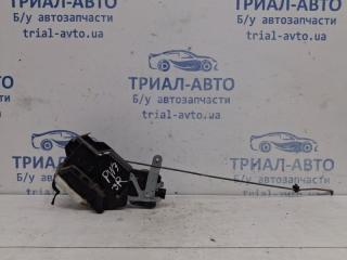 Замок двери задний правый Mitsubishi Pajero Wagon 1999-2006