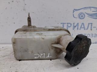 Бачок главного тормозного цилиндра Hyundai Tucson JM 2.0 diesel D4EA