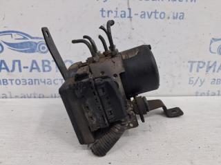 Блок abs Tucson 2004-2009 JM 2.0 diesel D4EA Блок abs Tucson 2004-2009 JM 2.0 diesel D4EA
