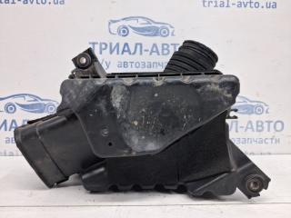 Корпус воздушного фильтра Hyundai Tucson JM 2.0 diesel D4EA Корпус воздушного фильтра Hyundai Tucson JM 2.0 diesel D4EA