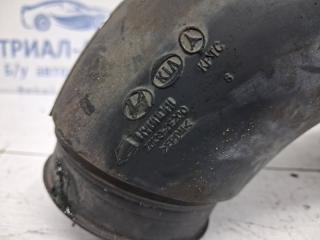 Патрубок воздушного фильтра Tucson 2004-2009 JM 2.0 diesel D4EA Патрубок воздушного фильтра Tucson 2004-2009 JM 2.0 diesel D4EA