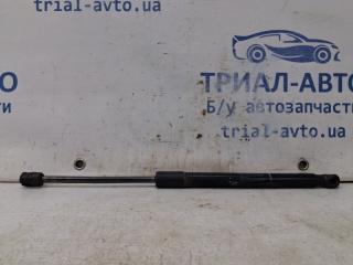 Фото запчасти амортизатор крышки багажника Dacia Duster 2010-2017 Б/У запчасть Запчасть амортизатор крышки багажника Dacia Duster 2010-2017