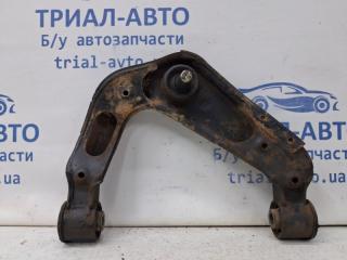 Фото запчасти рычаг передний верхний левый Nissan Navara 2004-2015 Б/У запчасть Запчасть рычаг передний верхний левый Nissan Navara 2004-2015