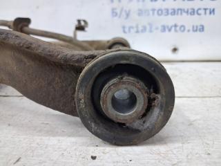 Рычаг передний верхний правый Mitsubishi Pajero Wagon 3 3.2 Дизель 4M41