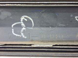 Накладка двери задняя правая RX 350 2003-2009 XU30 3.5 Бензин 2GRFE