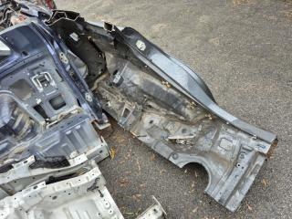 Четверть автомобиля задняя левая RX 350 2003-2009 XU30 3.5 Бензин 2GRFE