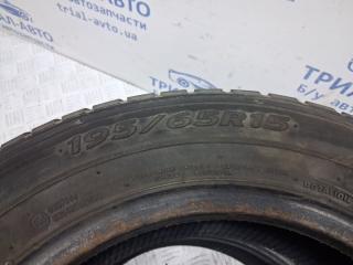 Шины 2шт R15
