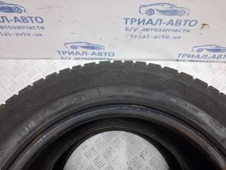 Шины 2шт R15