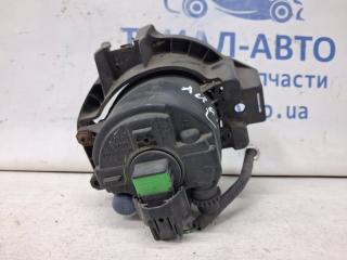 Фара противотуманная левая Toyota Auris E150 1.6 бензин 1ZRFAE