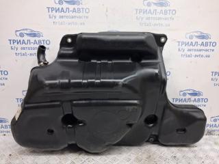 Бак топливный пластик Auris 2006-2012 E150 1.6 бензин 1ZRFAE