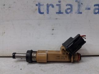 Запчасть форсунка топливная Toyota Auris 2006-2012