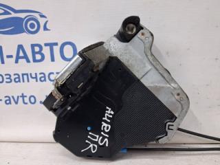 Замок двери передний правый Auris 2006-2012 E150 1.6 бензин 1ZRFAE