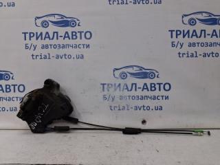 Замок двери передний правый Toyota Camry 2006-2011