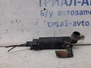 Насос омывателя фар Toyota Avensis 2002-2010