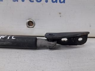 Амортизатор крышки багажника Auris 2006-2012 E150 1.6 бензин 1ZRFAE