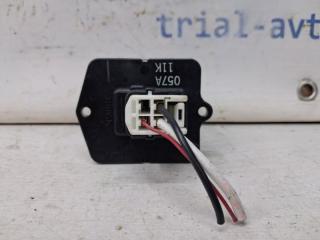 Резистор печки Mitsubishi ASX GA 1.8 Diesel 4N13