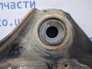 Рычаг левый Renault Megane 3 1.5 Diesel K9K