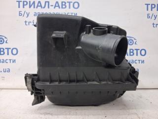 Корпус воздушного фильтра Auris 2006-2012 E150 1.6 бензин 1ZRFAE