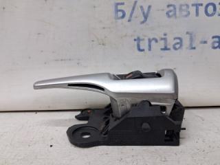 Ручка двери внутренняя правая Auris 2006-2012 E150 1.6 бензин 1ZRFAE