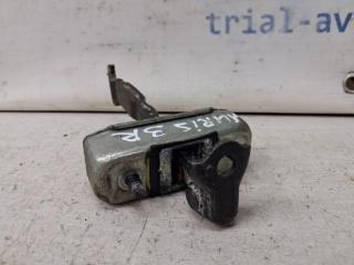 Ограничитель двери задний правый Auris 2006-2012 E150 1.6 бензин 1ZRFAE