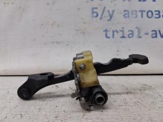 Ограничитель двери передний правый Renault Megane 2008-2016 Б/У Ограничитель двери передний правый Renault Megane 2008-2016