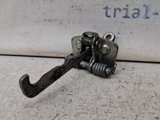 Ограничитель двери передний правый Dacia Duster HS 1.5 Diesel K9K