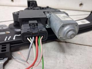 Стеклоподъемник передний правый Qashqai 2013-2022 J11 1.2 Бензин HRA2DDT