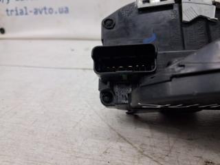 Замок двери передний правый Nissan Qashqai J11 1.2 Бензин HRA2DDT