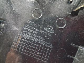 Лючок бака Chevrolet Captiva C140 2.2 diesel Z22D1