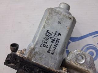 Стеклоподъемник задний правый Mitsubishi Pajero Sport K9 3.0 бензин 6G72