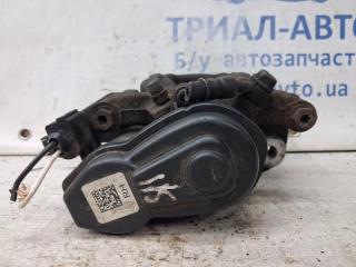 Суппорт задний правый Nissan Qashqai J11 1.2 Бензин HRA2DDT