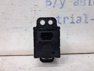 Кнопка ручника Nissan Qashqai J11 1.2 Бензин HRA2DDT