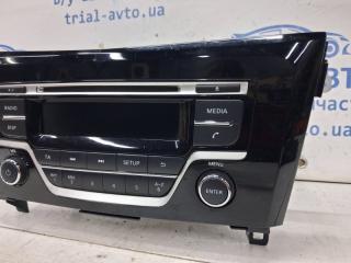 Магнитофон Nissan Qashqai J11 1.2 Бензин HRA2DDT