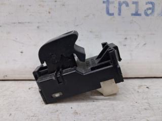 Кнопка стеклоподъемника Toyota Auris E150 1.6 бензин 1ZRFAE