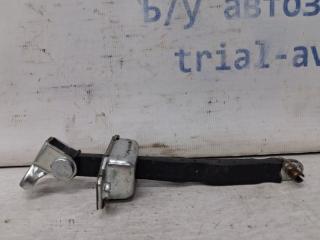 Ограничитель двери передний левый Suzuki SX4 2006-2014 Б/У Ограничитель двери передний левый Suzuki SX4 2006-2014