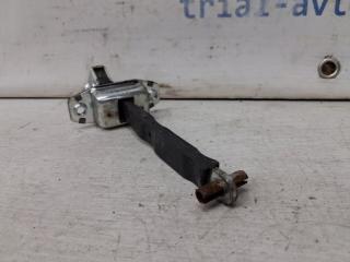 Ограничитель двери передний левый Suzuki SX4 1 1.6 бензин M16A